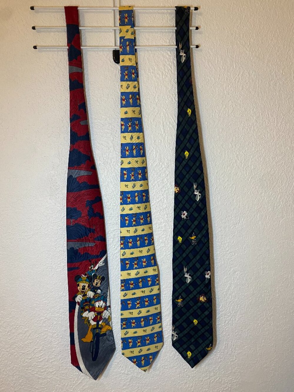 Lot 3 VTG 90s Cartoon Neckties Disney Mickey Winnie Pooh Looney Tunes Silk